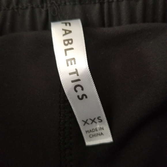 Fabletics Womens Pamela Reflective Performance Running Shorts Size XXSmall. - Picture 8 of 8